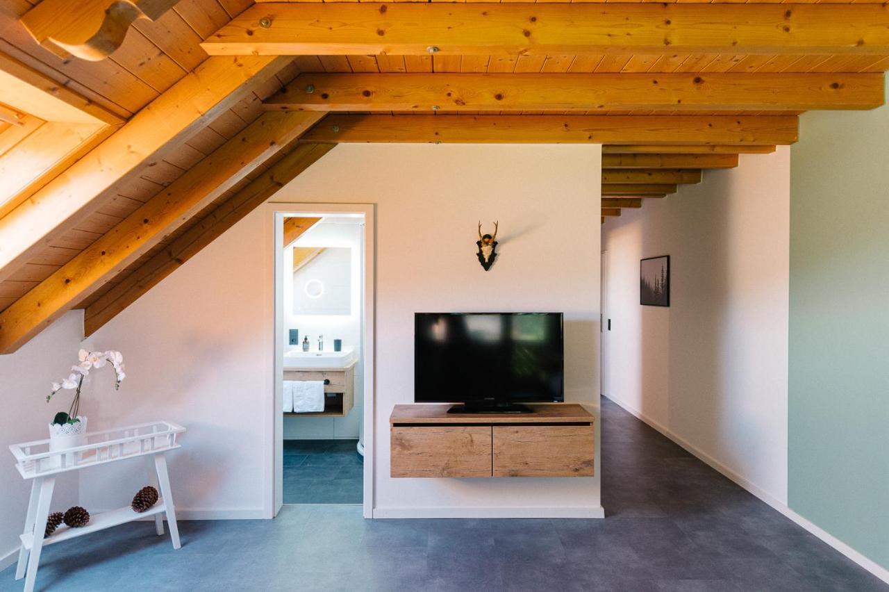 Moderne 2 Zi.-Fewo Blackforestart Naehe Freiburg Simonswald Kültér fotó